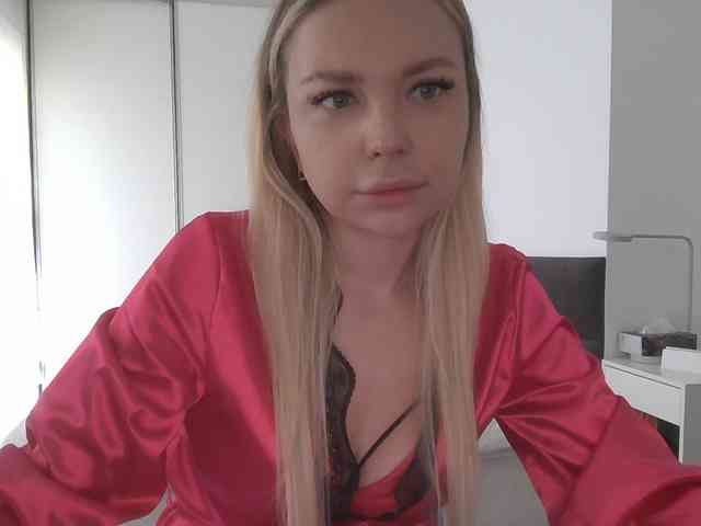 pinkpanther8899 webcam