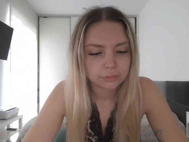 Blondie8853