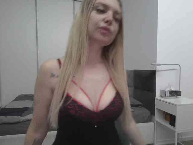 Blondie8853 Blondie8853