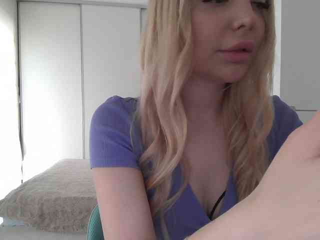 pinkpanther8899 webcam