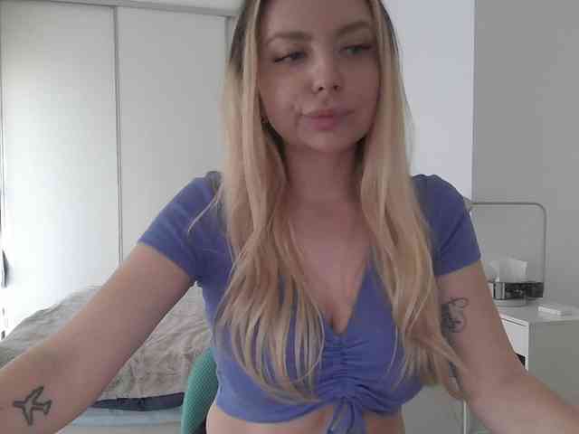 pinkpanther8899 webcam