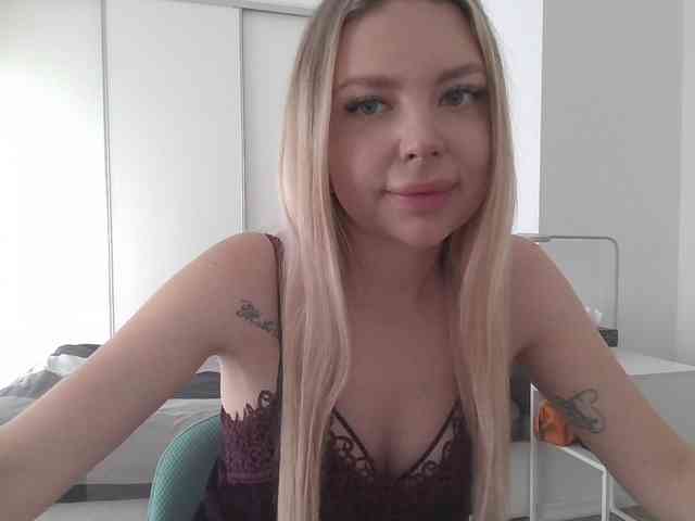 pinkpanther8899 webcam