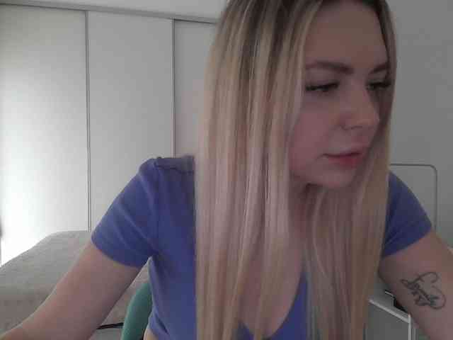 pinkpanther8899 webcam