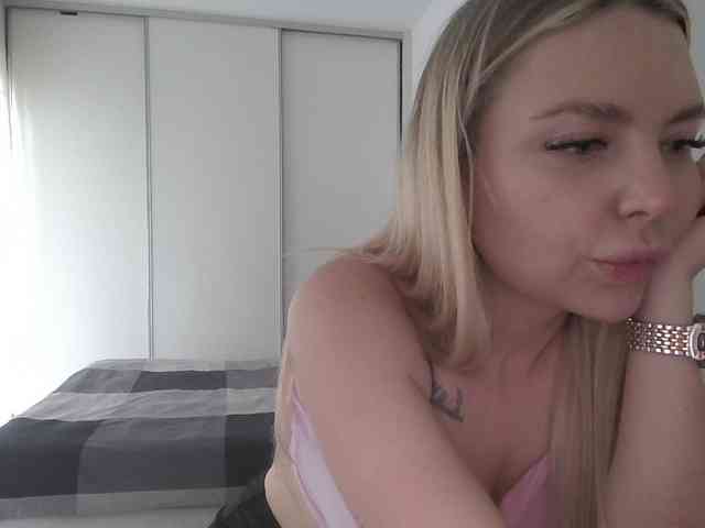 Blondie8853 Blondie8853