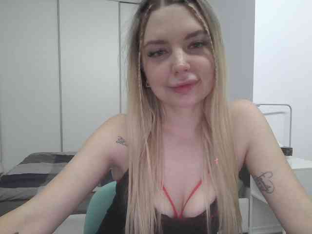 pinkpanther8899 webcam