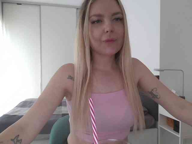 pinkpanther8899 webcam