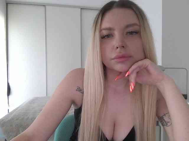 Blondie8853 - Girl 