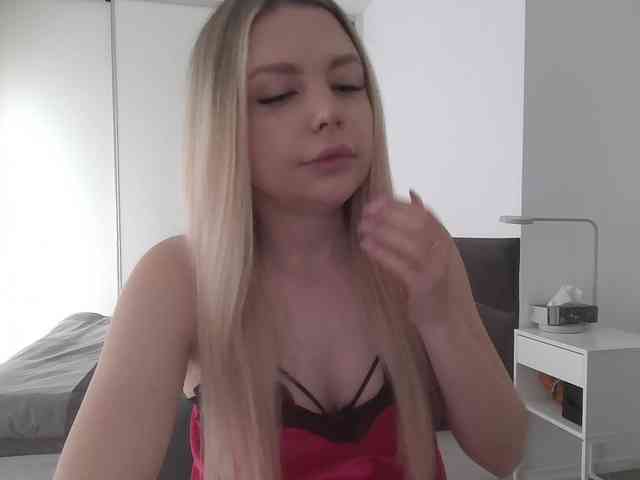pinkpanther8899 webcam