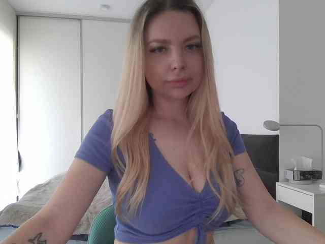 pinkpanther8899 webcam