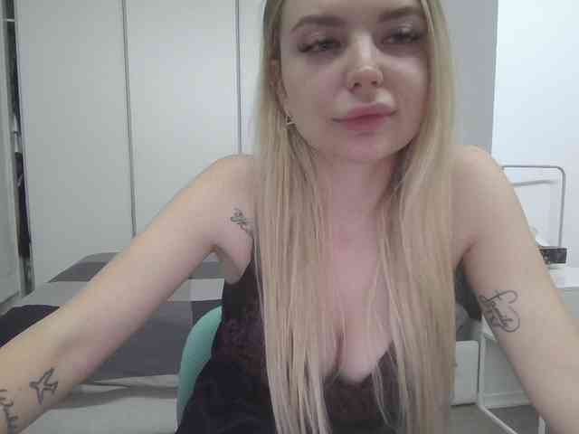 pinkpanther8899 webcam