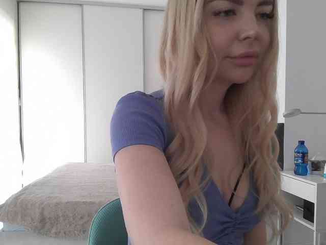 pinkpanther8899 webcam