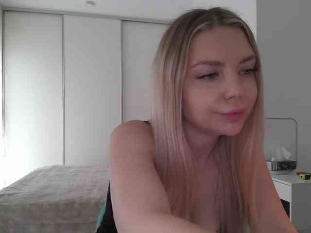 pinkpanther8899 webcam