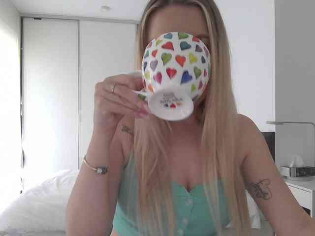 pinkpanther8899 webcam