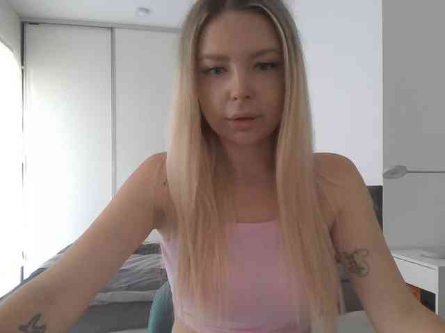 pinkpanther8899 webcam