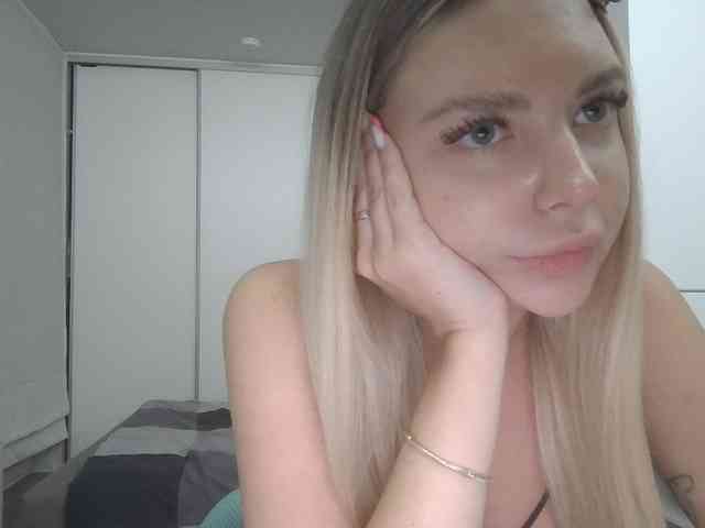 pinkpanther8899 webcam