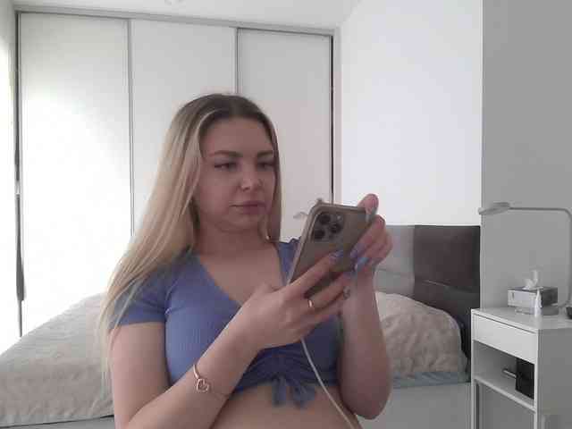 pinkpanther8899 webcam