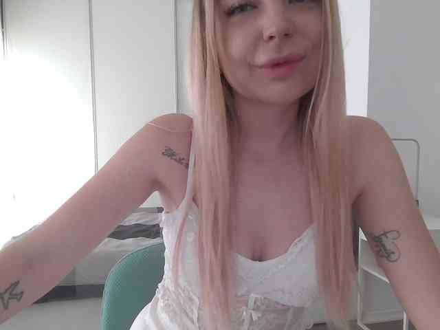 pinkpanther8899 webcam