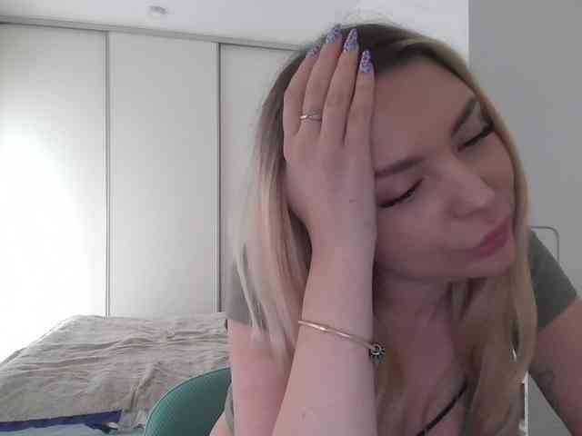 pinkpanther8899 webcam