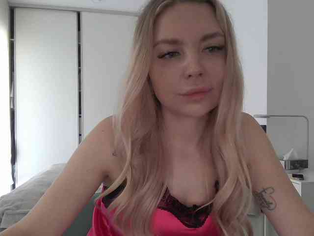 pinkpanther8899 webcam