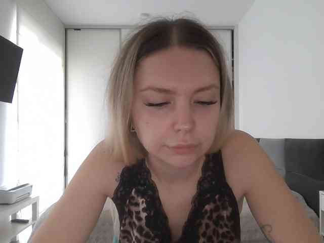 pinkpanther8899 webcam