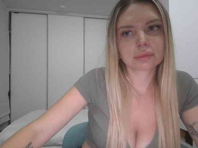 pinkpanther8899 webcam