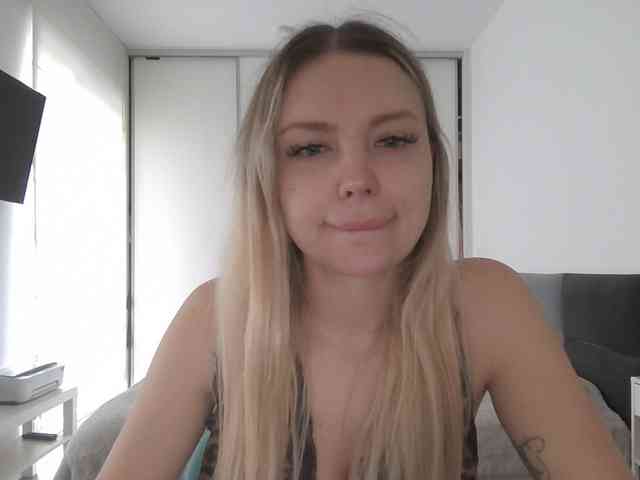 Blondie8853
