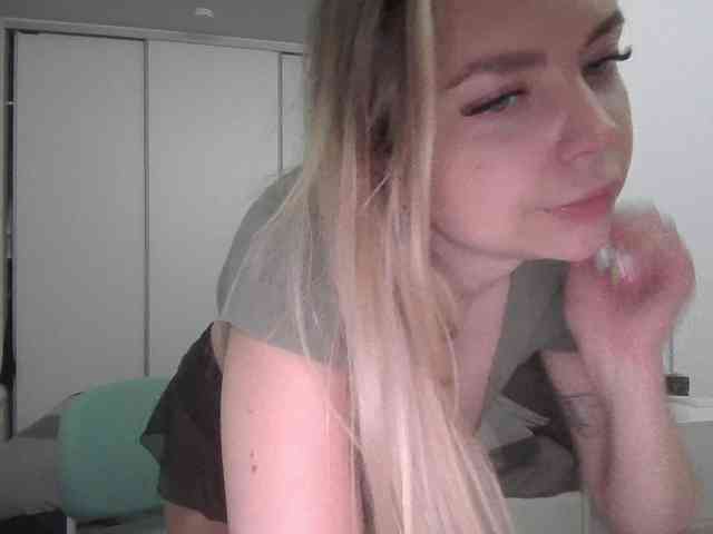 pinkpanther8899 webcam