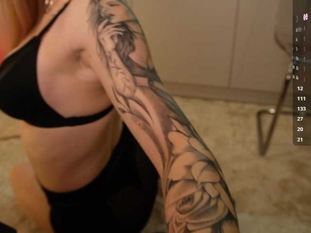 Baby-Kristy live cam on BongaCams