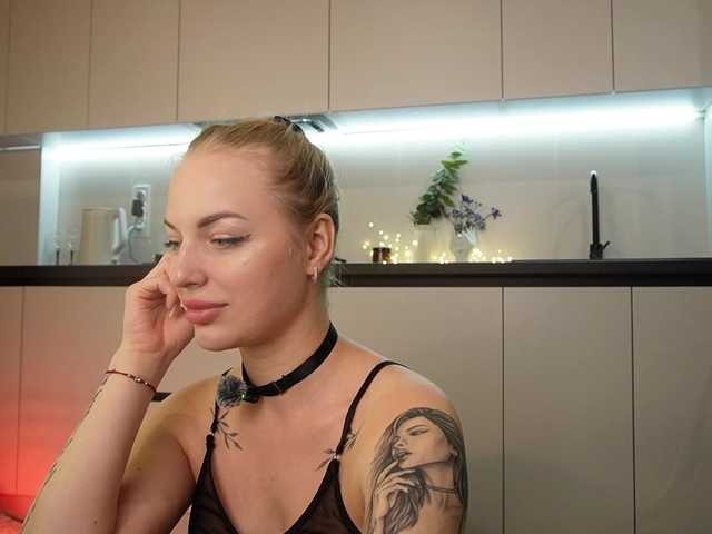 Baby-Kristy live cam on BongaCams