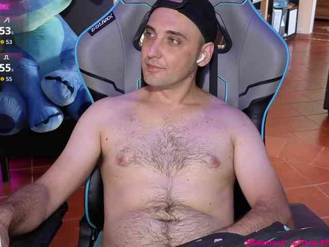 gilgamesh90B Sex Cam Show