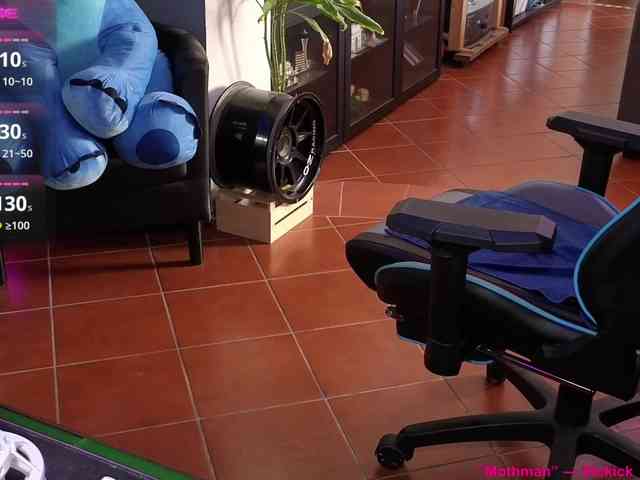 gilgamesh90B Sex Cam Show