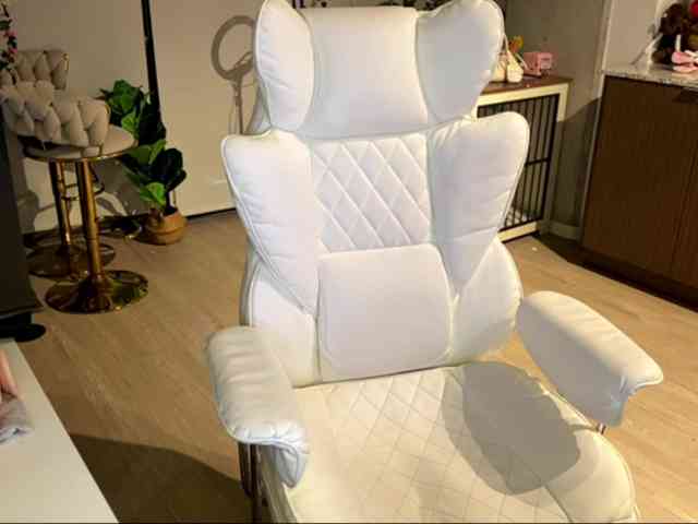 RichHouseWife