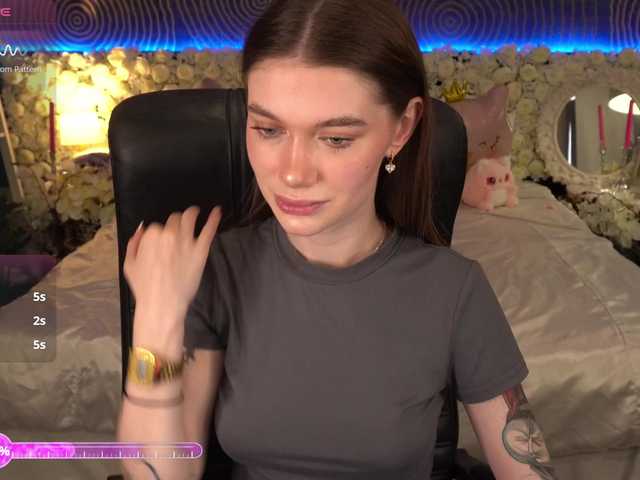 AnacondaOn's BongaCams show and profile