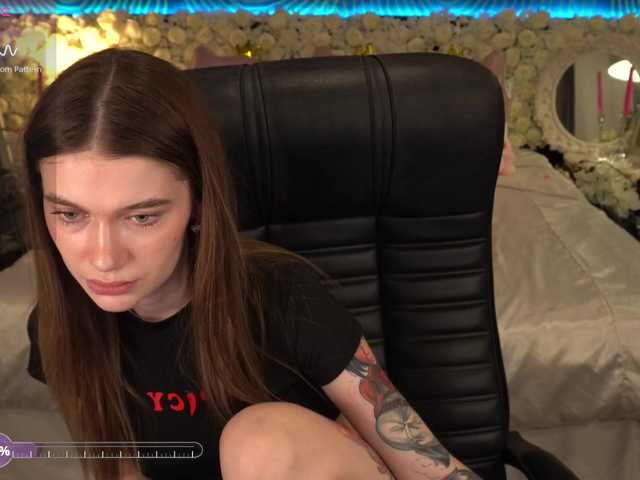 AnacondaOn's BongaCams show and profile