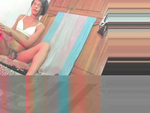 Itsme-Daniela live webcam show