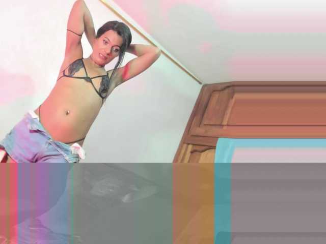 Itsme-Daniela live webcam show