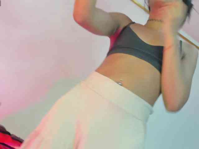 Itsme-Daniela Sex Cam Show