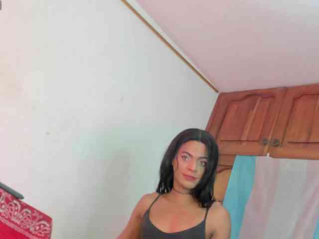 Itsme-Daniela Sex Cam Show
