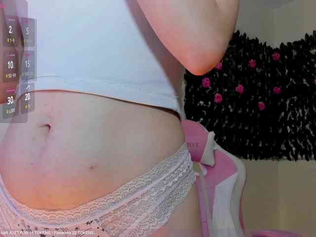 SweetieandJuiicy webcam