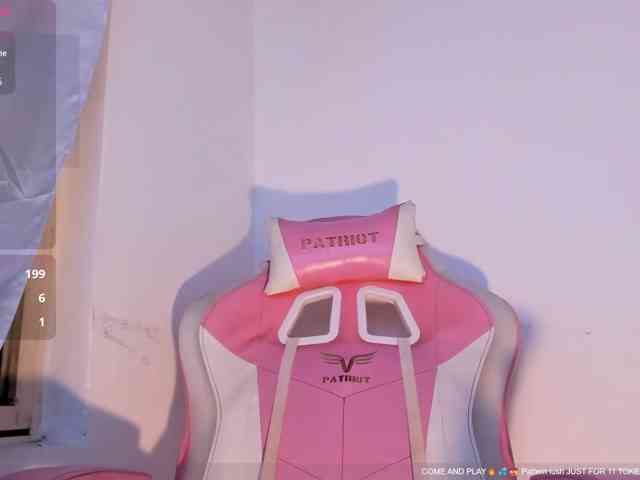 SweetieandJuiicy webcam