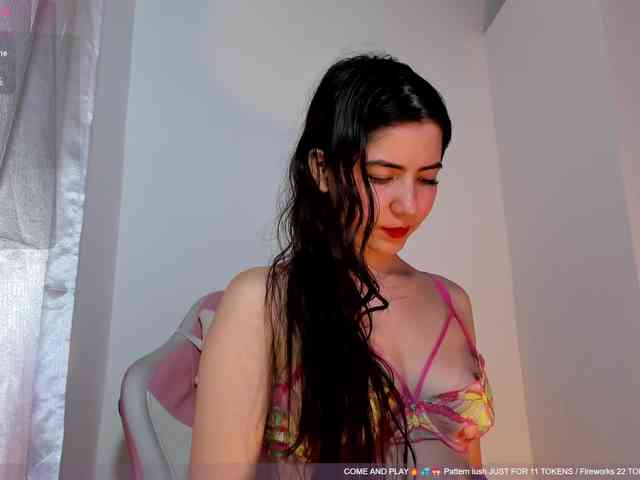 SweetieandJuiicy webcam