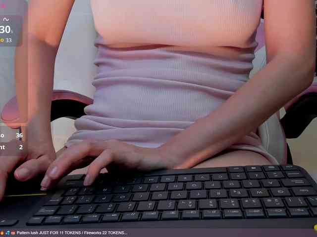 SweetieandJuiicy webcam
