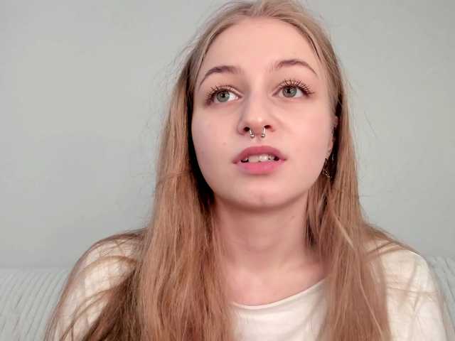 MiaMeowa's BongaCams profile