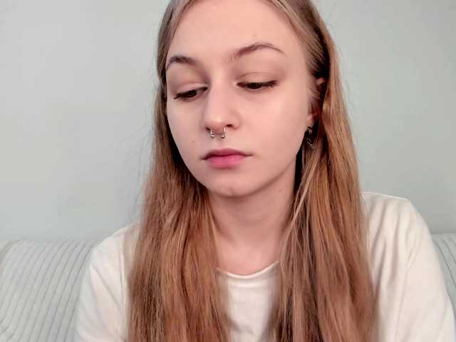 MiaMeowa's BongaCams show and profile