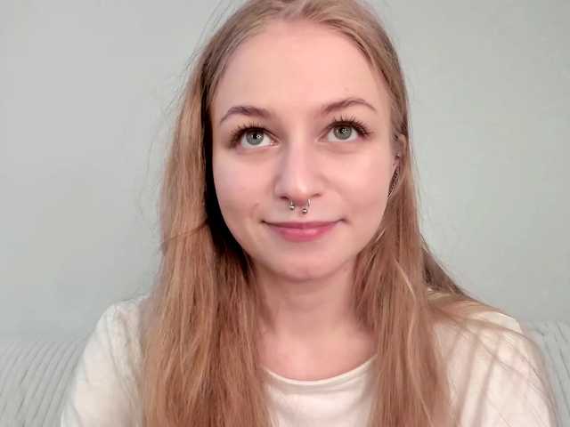 MiaMeowa's BongaCams show and profile