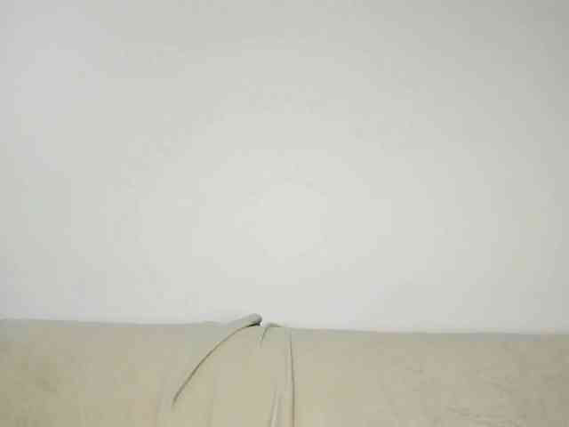 MiaMeowa webcam