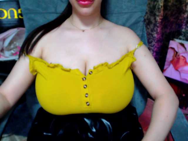 SeuHot live cam on BongaCams