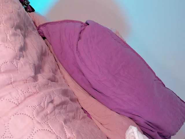 aniiieee live cam on BongaCams