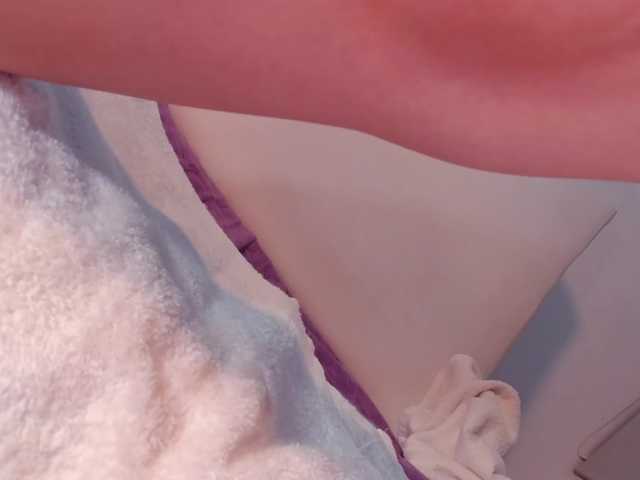 aniiieee live cam on BongaCams
