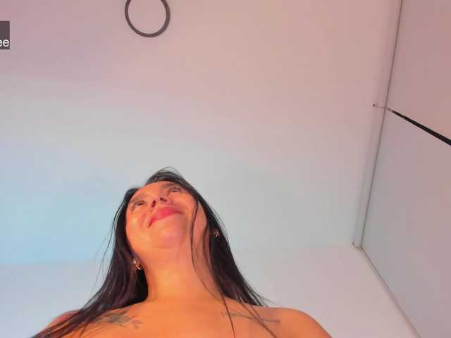 aniiieee's BongaCams show and profile